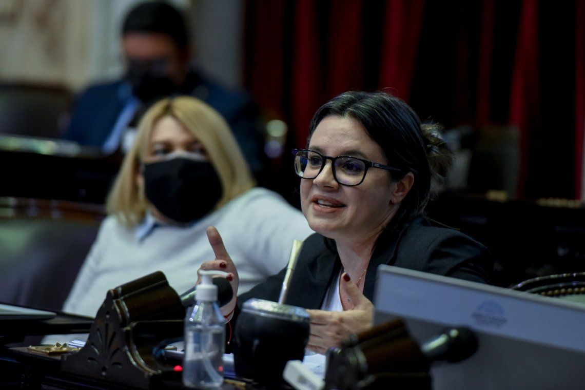 La periodista y diputada Gisela Marziotta impulsó la Ley de equidad en la representación de los géneros desde una perspectiva de la diversidad sexual en los medios.