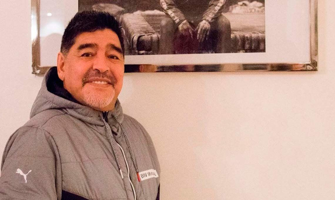 Diego Maradona, a un paso de ser el nuevo director técnico de Gimnasia y Esgrima de La Plata