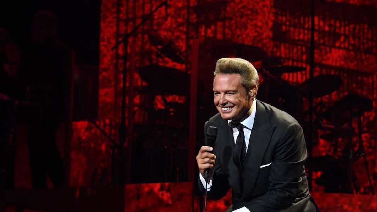 El Cantante Luis Miguel Cumple 51 Años 2210