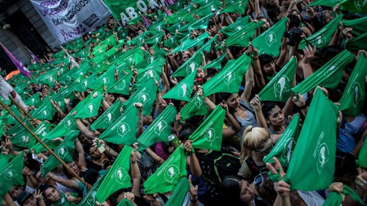 Que sea ley en Cannes: el documental sobre la legalización del aborto del  argentino Juan Solanas será presentado en el tradicional festival de cine  de Francia