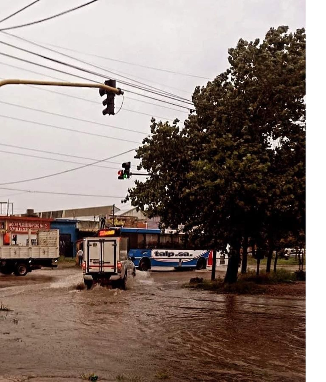 La tormenta castigó a Quilmes, Berazategui y Varela