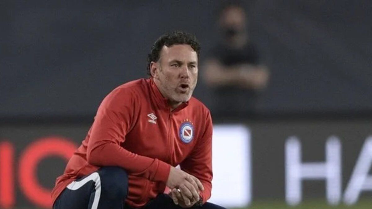 Gabriel Milito Dejó La Dirección Técnica De Argentinos Juniors