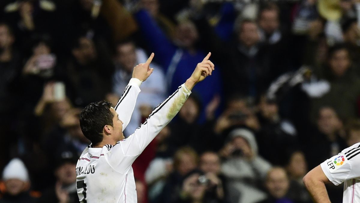 Real Madrid expulsa a hinchas por cánticos racistas a Messi