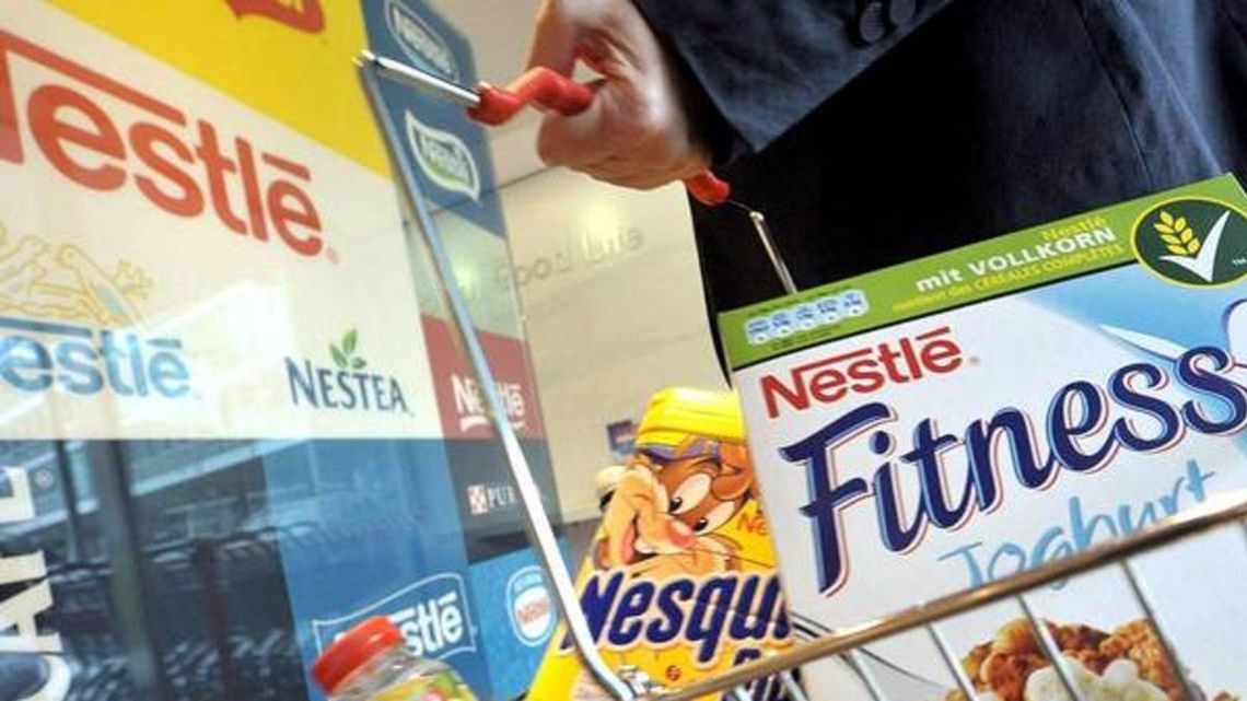 Accionista de Nestlé cuestionan sus productos 