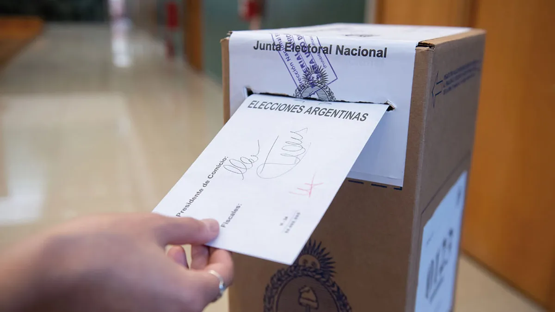 El bajo nivel de participación en Chaco, Salta y San Luis preocupa a los candidatos y partidos políticos.