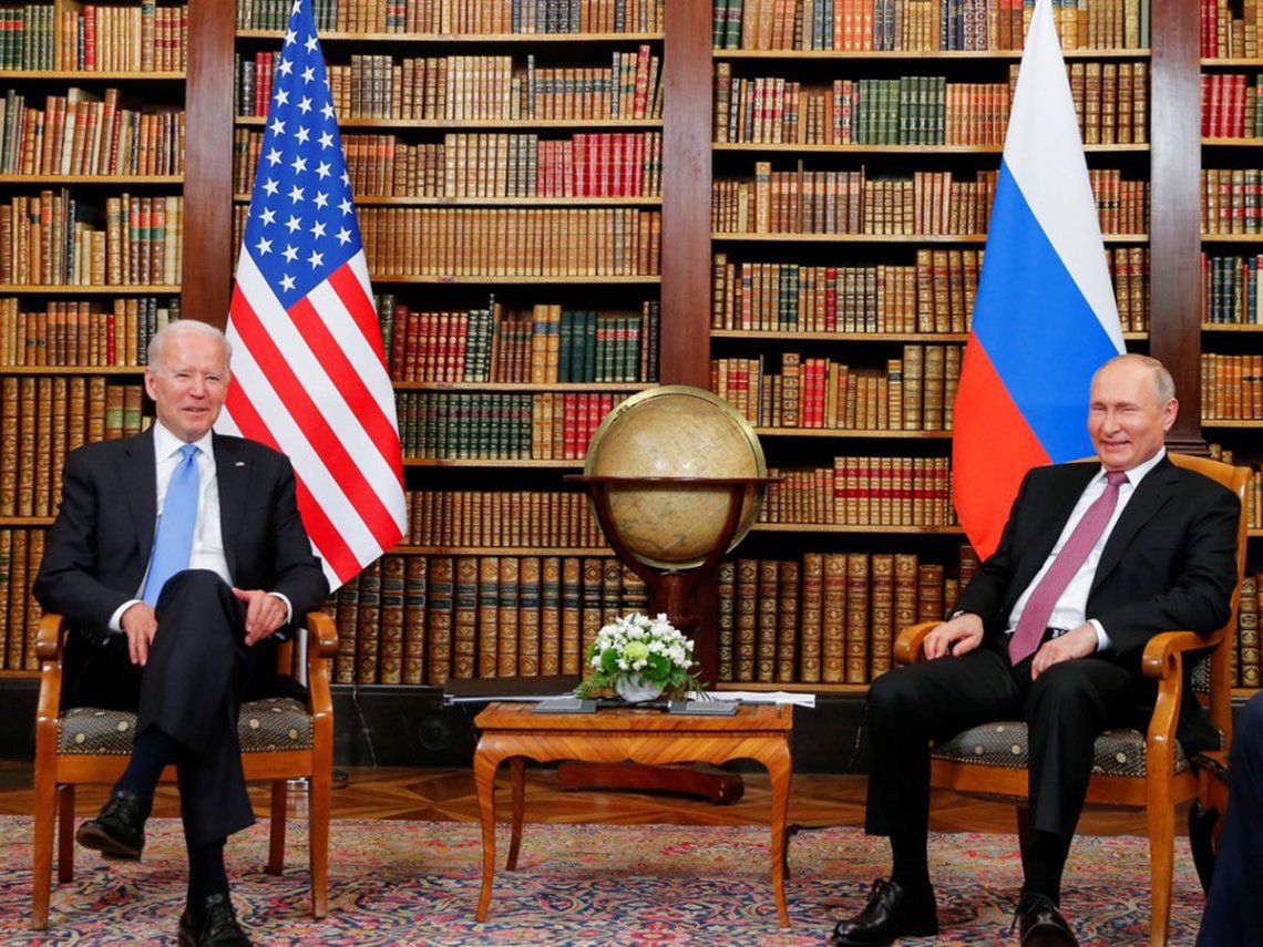 Joe Biden y Vladimir Putin iniciaron en Ginebra