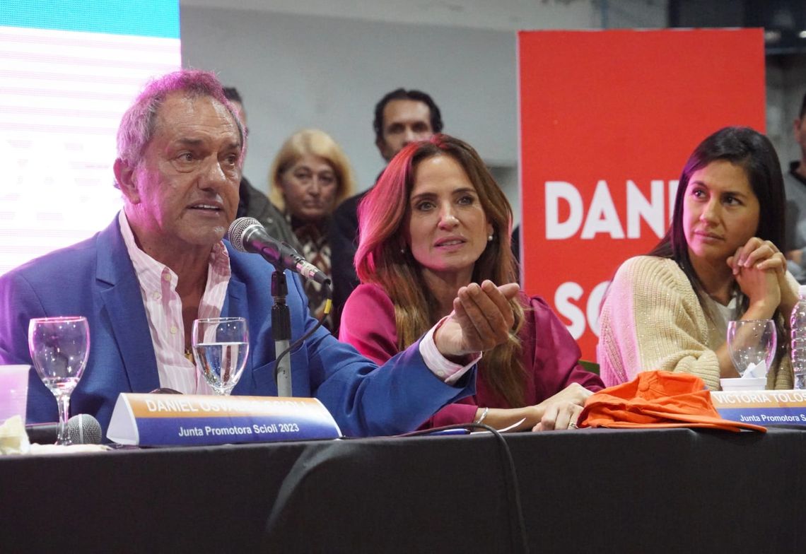 Daniel Scioli y Victoria Tolosa Paz llevaron sus propuestas electorales a Mar del Plata.