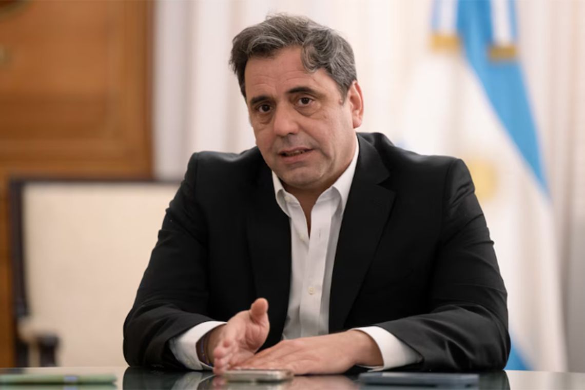 Lisandro Catalán se lanzó como candidato a gobernador de Tucumán.