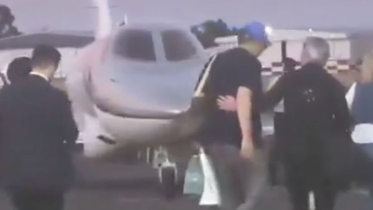 “Yo fui a Punta del Este, pero yo de mi vida privada no hablo. El viaje a Punta del Este me lo pagué todo yo, de punta a punta”, afirmó Adorni.