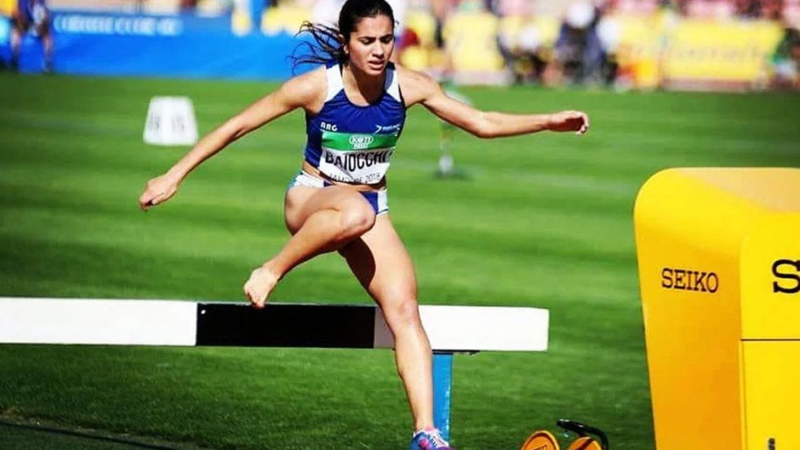Una atleta argentina terminó una carrera semidescalza y ensangrentada