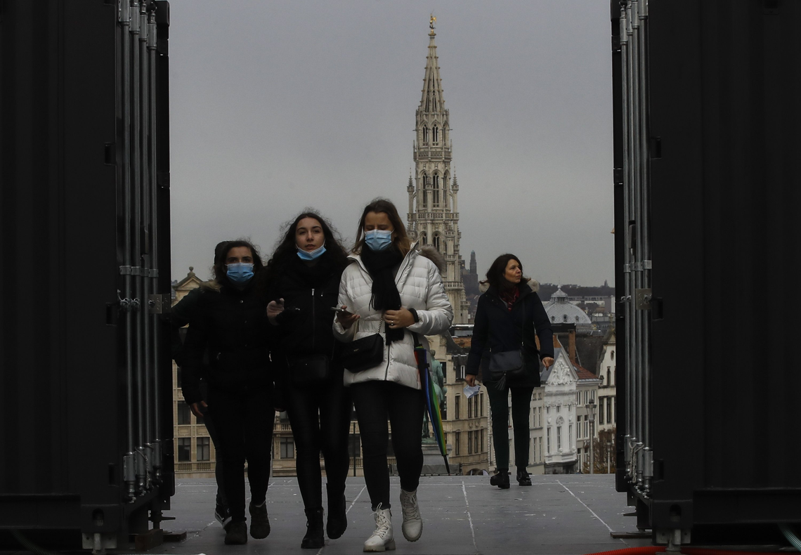 Bélgica anunció el primer caso de la nueva variante del coronavirus en Europa