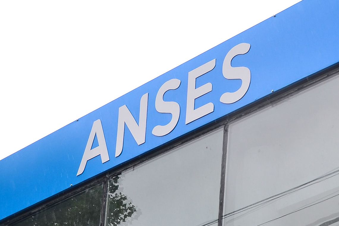 Los empleados de ANSES que reciban su sueldo en el Banco Nación podrán acceder a un reintegro del 100% en compras hasta $500.000, desde el Los empleados de ANSES que reciban su sueldo en el Banco Nación podrán acceder a un reintegro del 100% en compras hasta $500.000, desde el