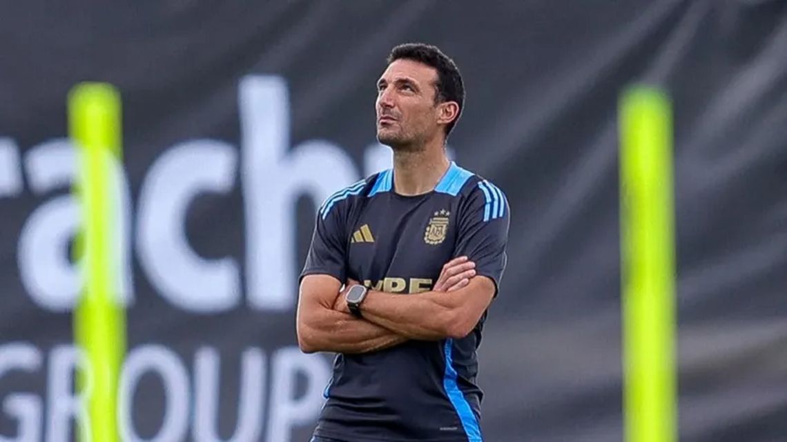 Lionel Scaloni eligió a los 28 jugadores que forman parte de la lista de convocados de la Selección. 