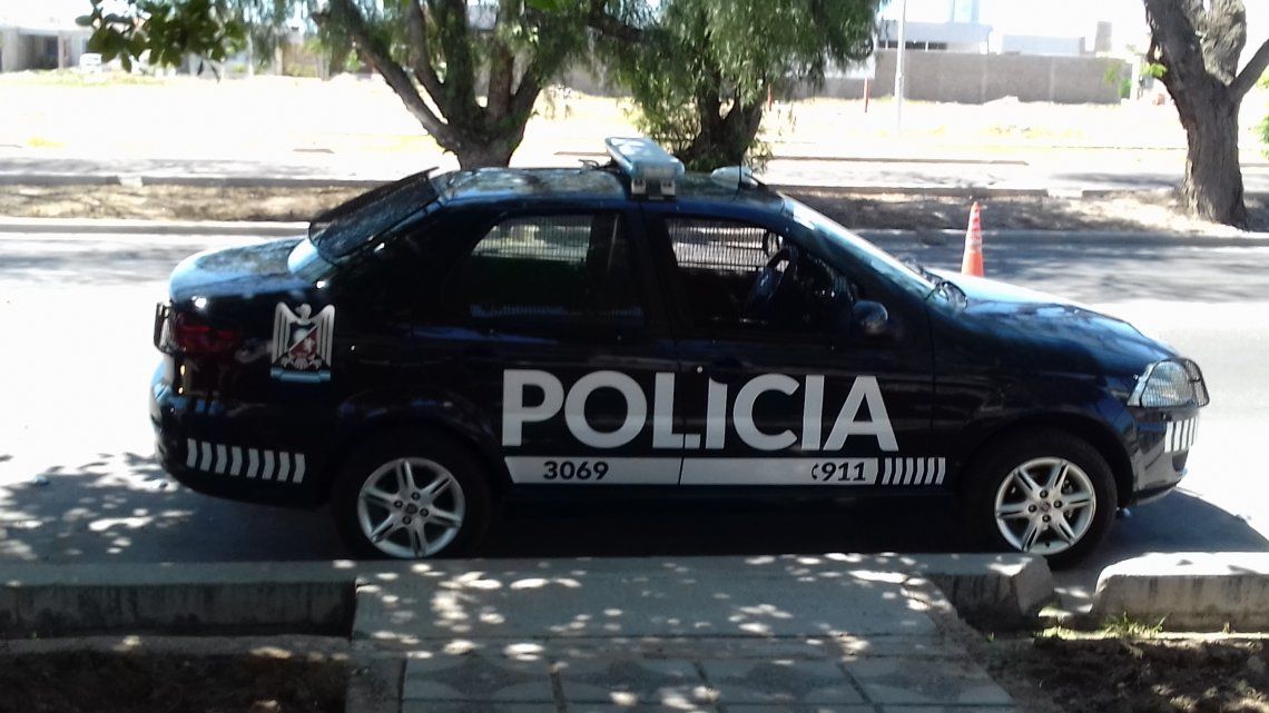 Un policía de Mendoza complicado en un confuso episodio