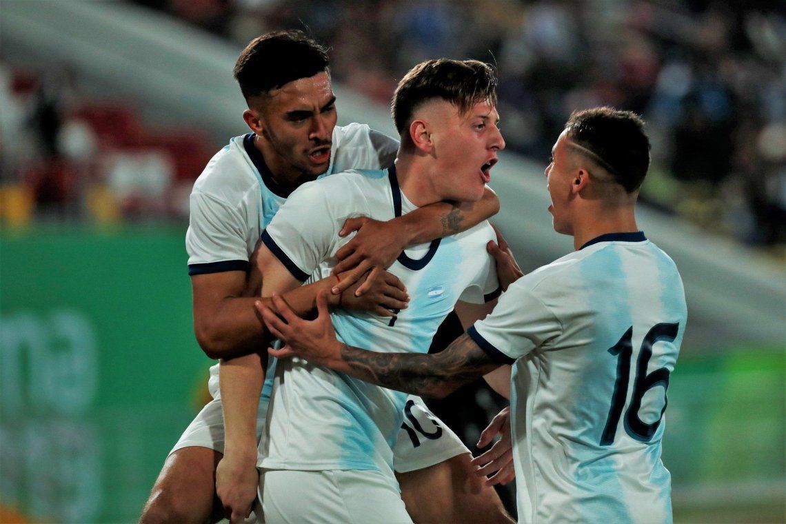 El Sub-23 goleó 3 a 0 a Uruguay e irá por el Oro ante Honduras