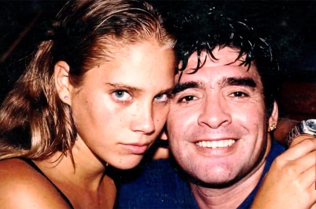 Mavys y Maradona en 2000