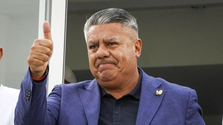 La Justicia autorizó a Chiqui Tapia, presidente de la AFA, a salir del país.