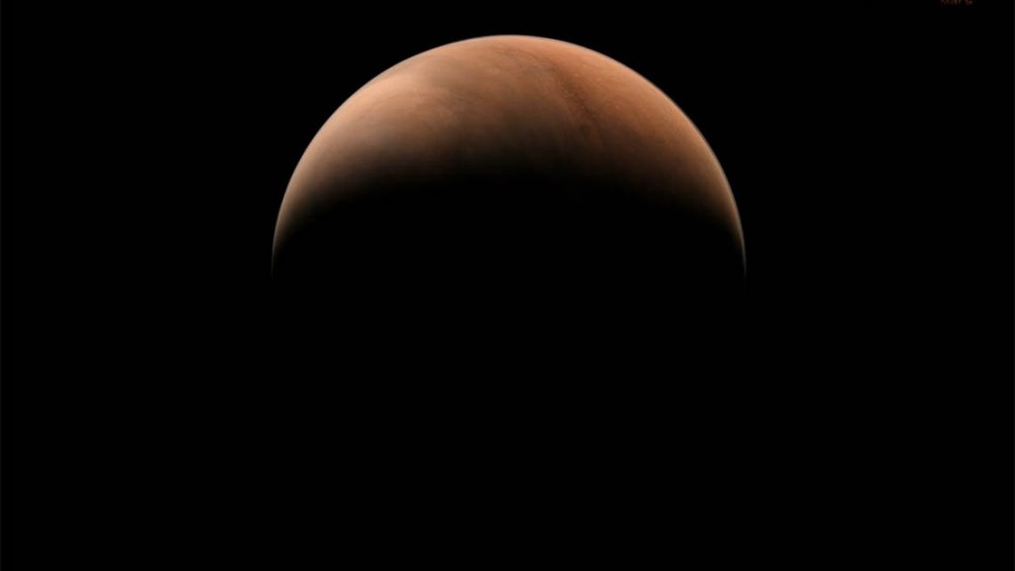 Marte: científicos descubren signos recientes de agua.