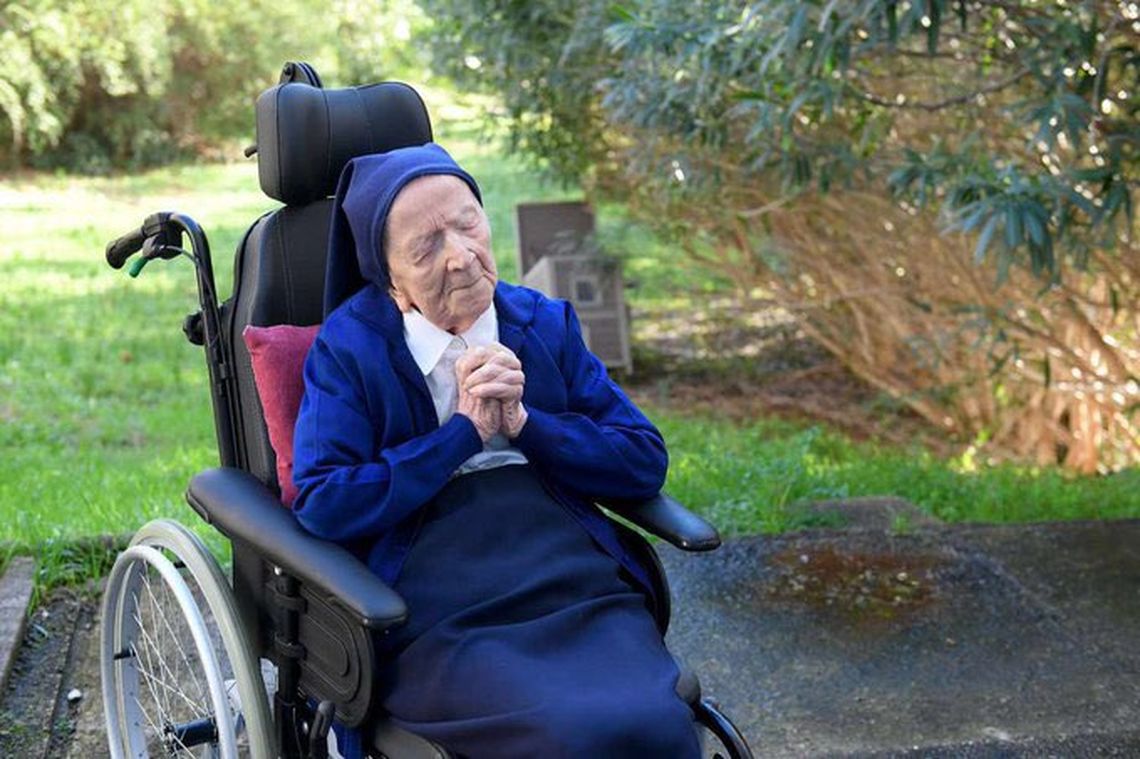 Francia: murió la mujer más longeva del mundo a los 118 años.