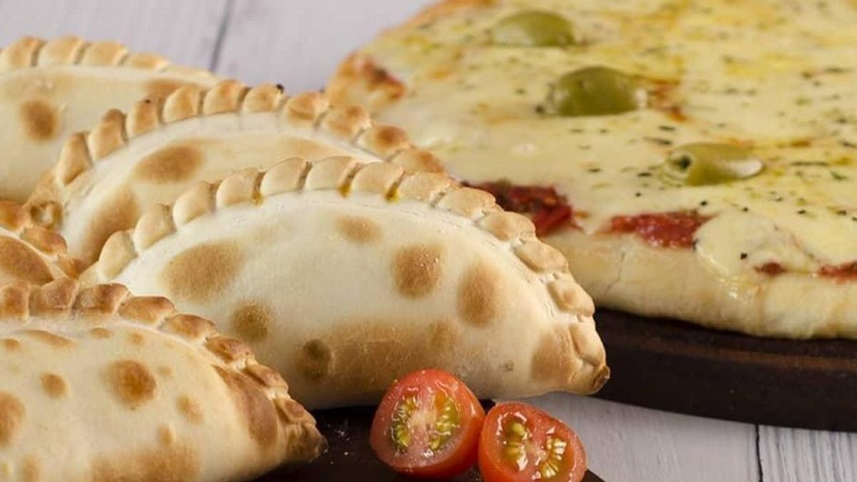 Se Disfrutó De La Noche De La Pizza Y La Empanada 