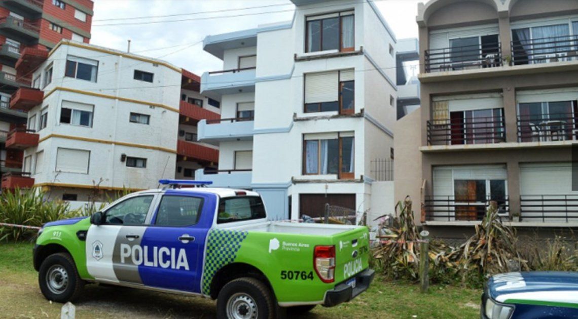 Susto en la Costa: cayeron tres balcones en un edificio de Villa Gesell