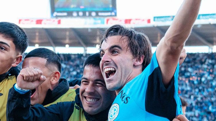 Belgrano festejó en el clásico después de 25 años.
