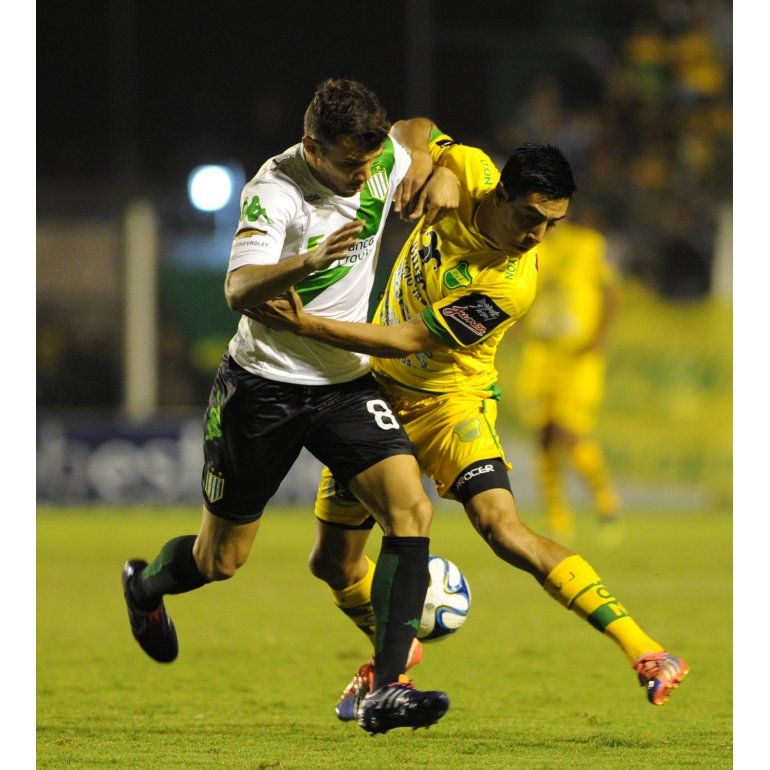 En un partidazo, Defensa le ganó a Banfield y se puso a tiro