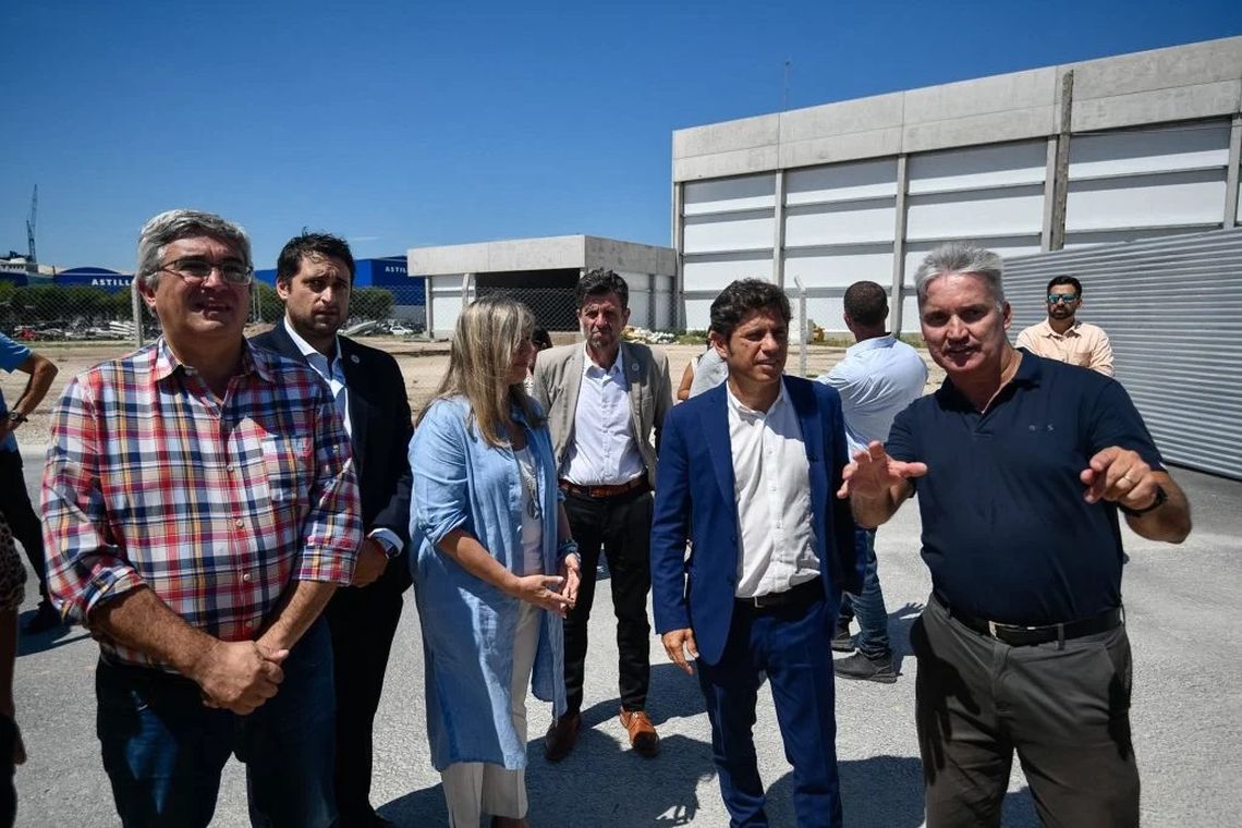 EL gobernador Axel Kicillof participó de recorridas por obras en el puerto de Mar del Plata.
