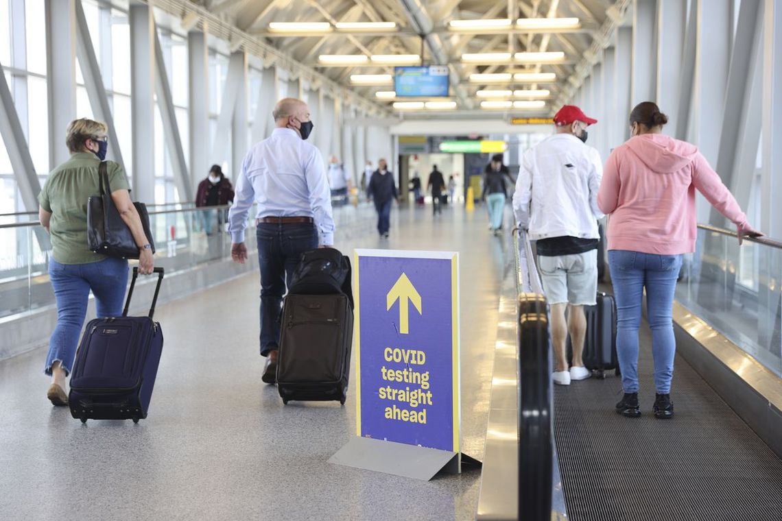 EE.UU. exigirá a los viajeros un test negativo 24 hs antes de volar