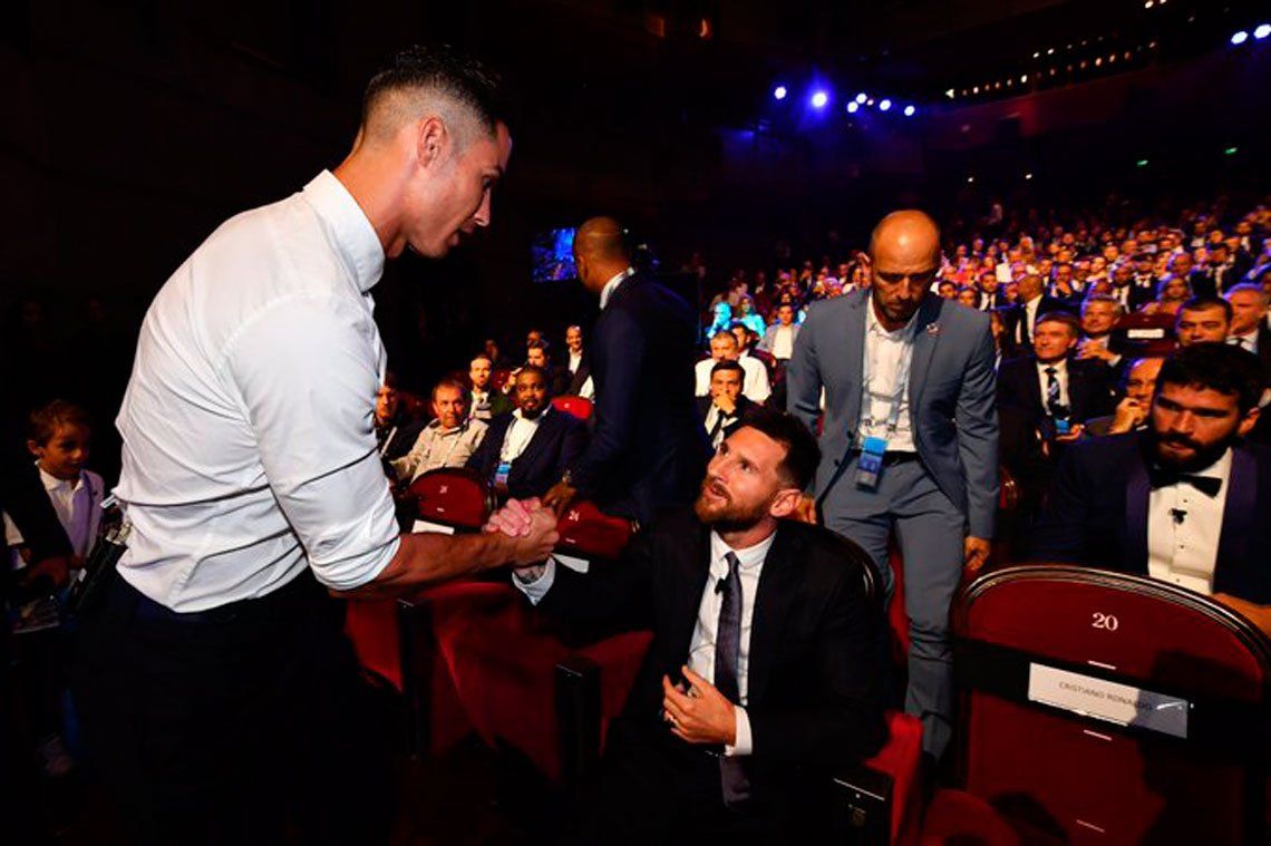 Lionel Messi ganó el premio a Mejor delantero de la última Champions League