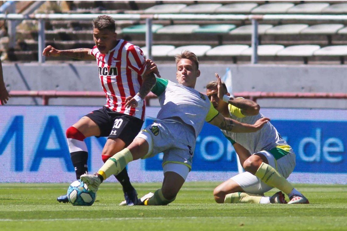 Copa de la Liga Profesional | Sin puntería: Estudiantes y Aldosivi empataron sin goles en Mar del Plata