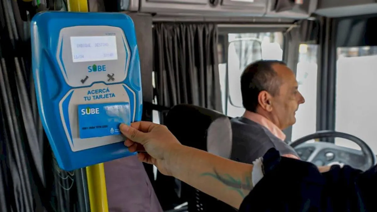 Los pasajeros de colectivos sufrirán un nuevo golpe en sus bolsillos.
