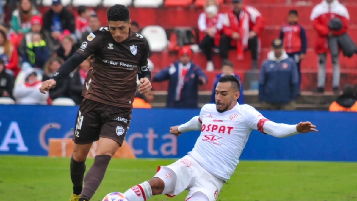 Unión y Platense igualaron y aburrieron en Santa Fe