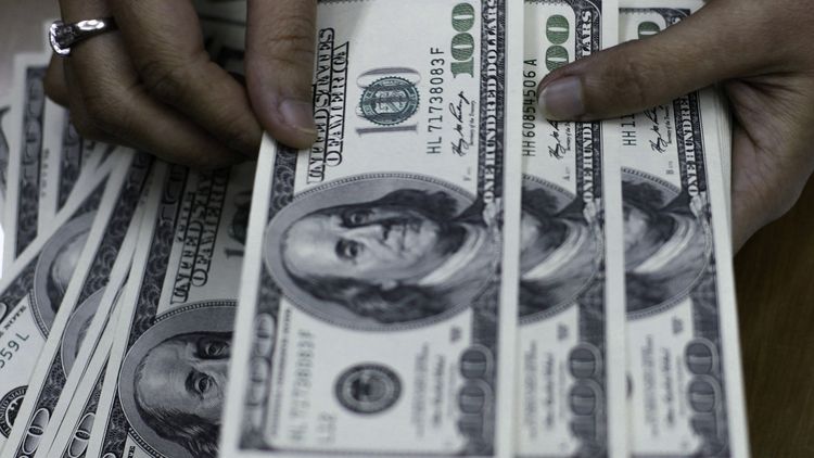 El dólar oficial sigue en alza. 