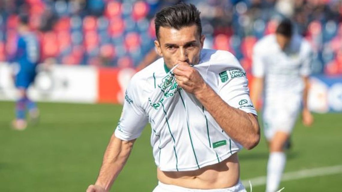 El veterano mediocampista Jesús Dátolo anotó el gol del triunfo a los 37 minutos del segundo tiempo.