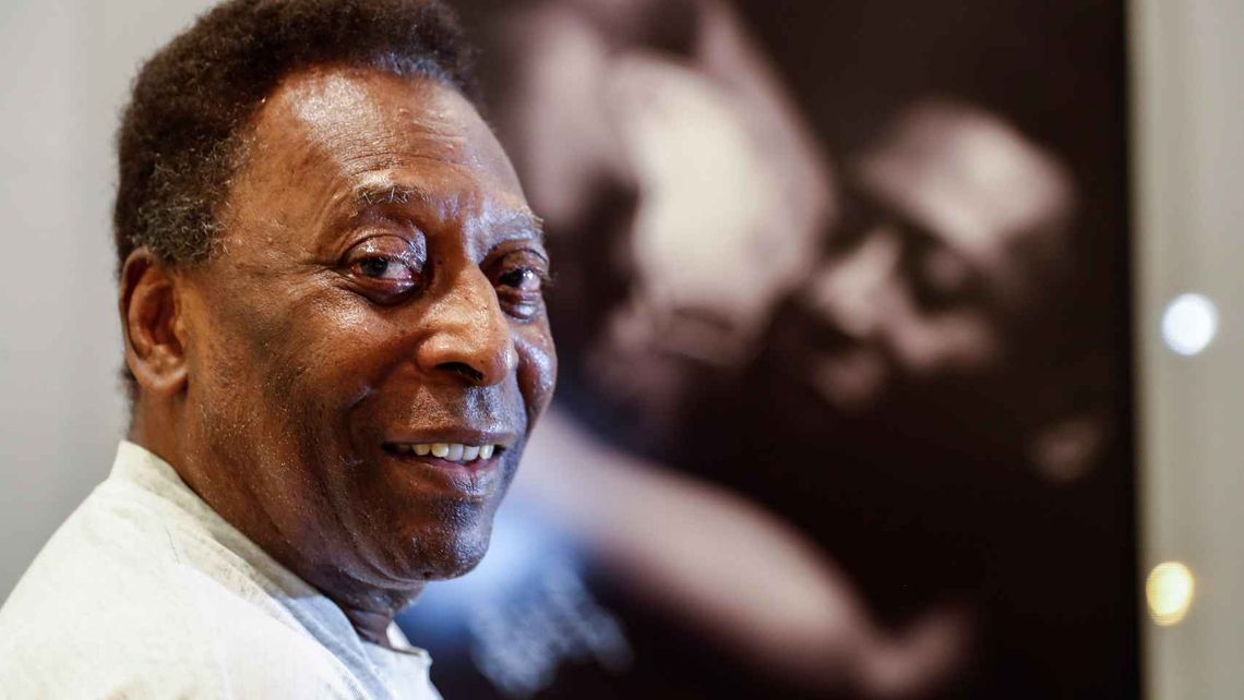 Pelé fue nuevamente hospitalizado pero su hija aclara que no es grave