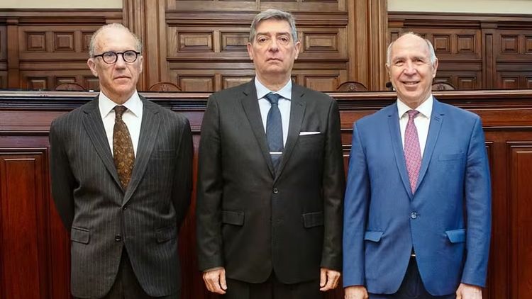 La decisión fue firmada por Horacio Rosatti, Ricardo Lorenzetti y Carlos Rosenkrantz.