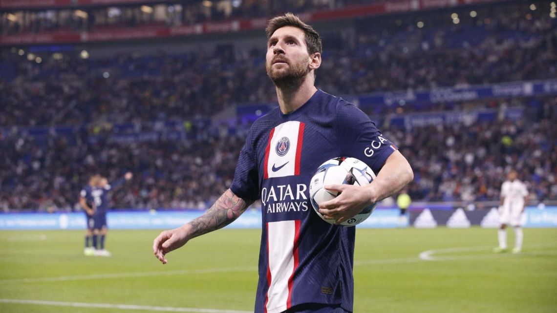 Lionel Messi reaparecería el domingo ante Reims.
