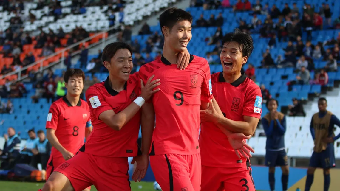 Corea del Sur sorprendió a Francia y lo venció 2-1.