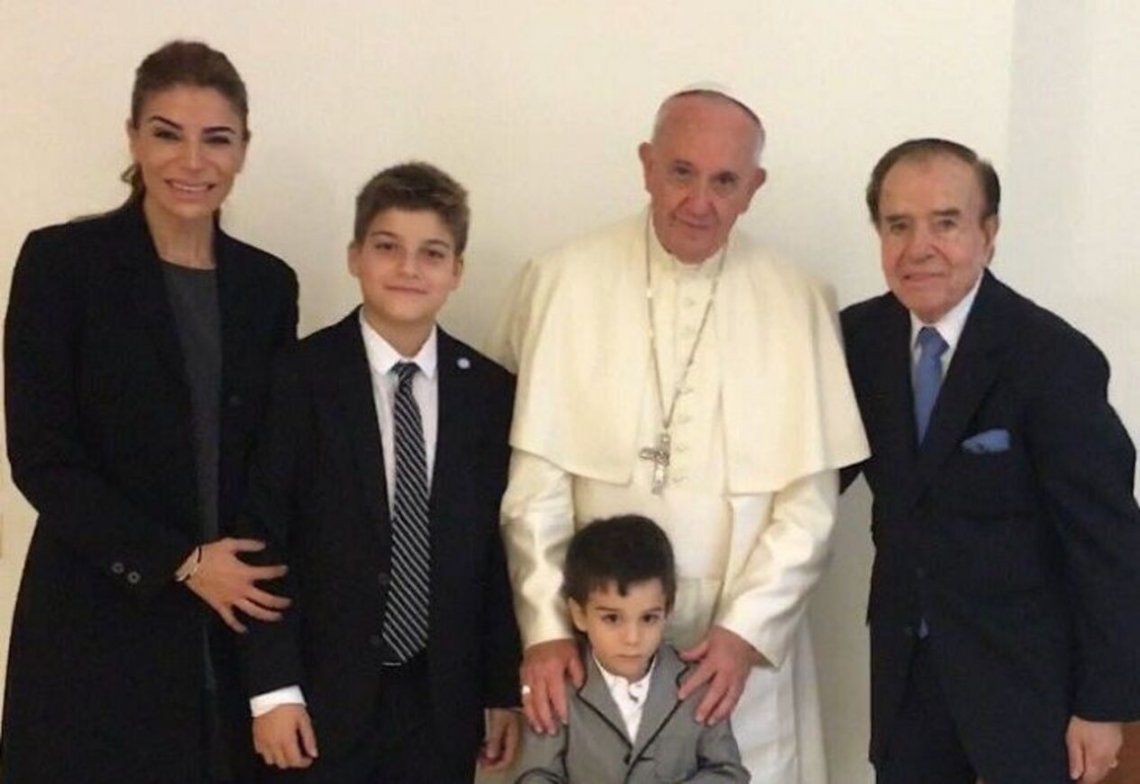 El Papa Francisco recibió a Carlos Menem