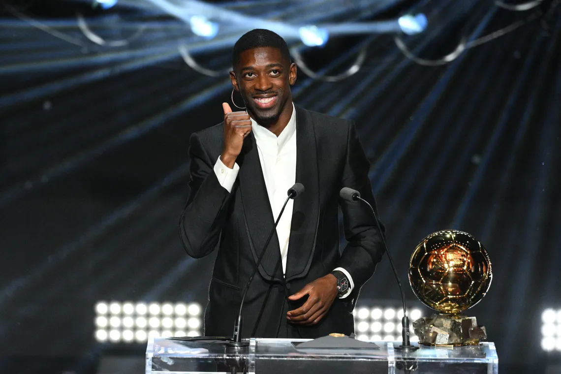 La felicidad de Dembelé tras quedarse con el Balón de Oro.