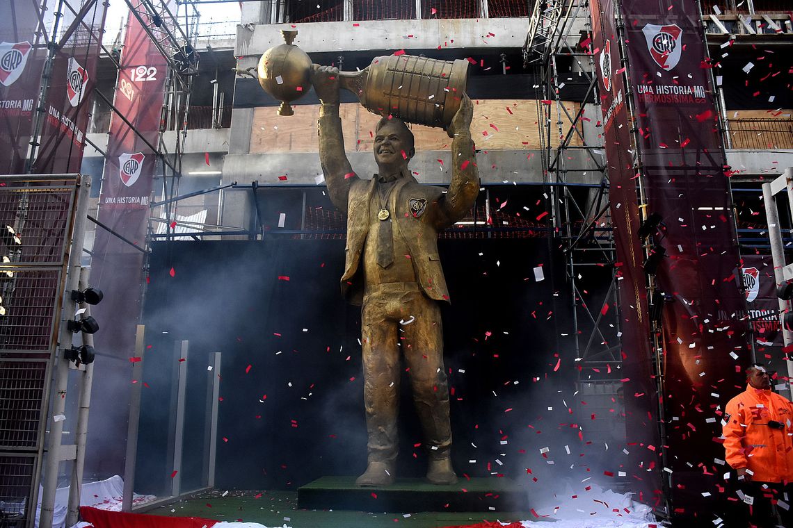 La estatua de Marcelo Gallardo generó polémica y Luis Ventura habló al respecto. 
