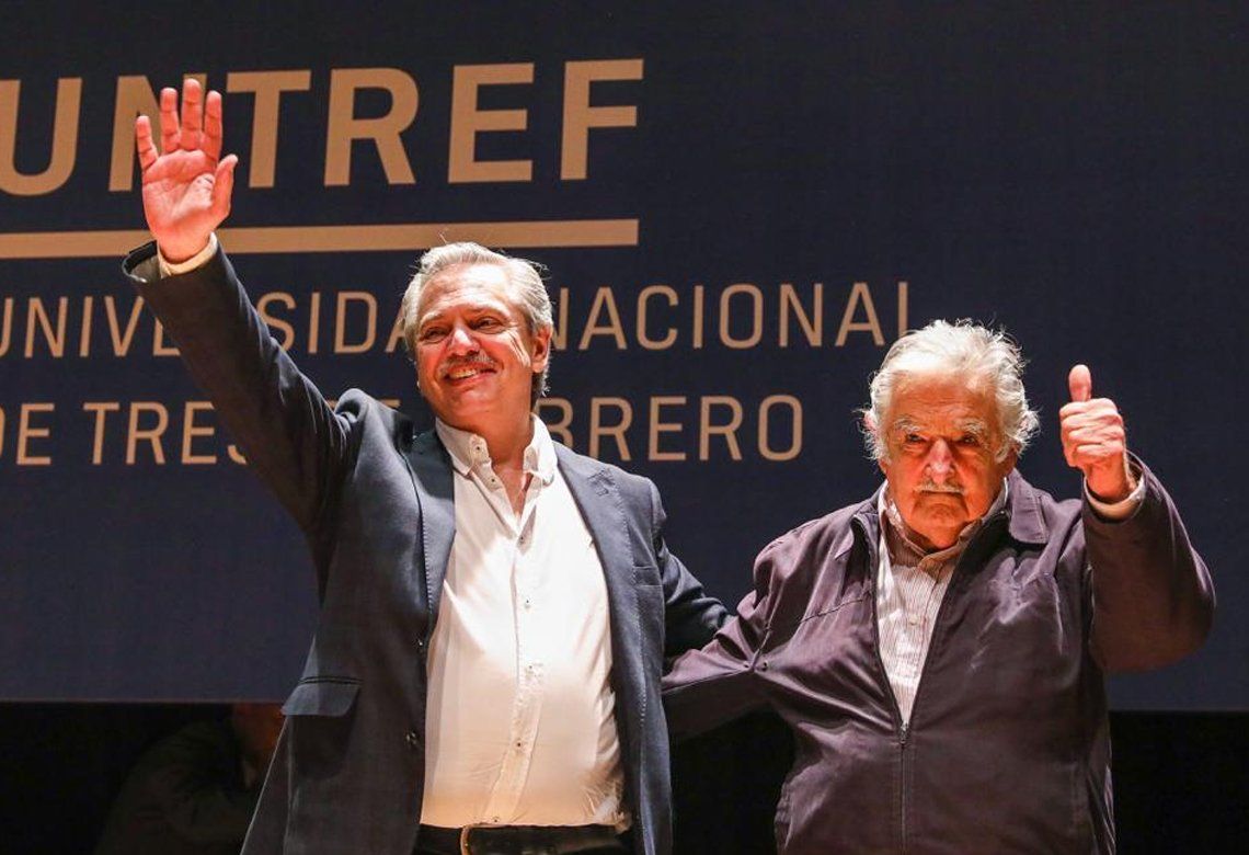 Alberto Fernández y Pepe Mujica compartieron una charla en la UNTREF