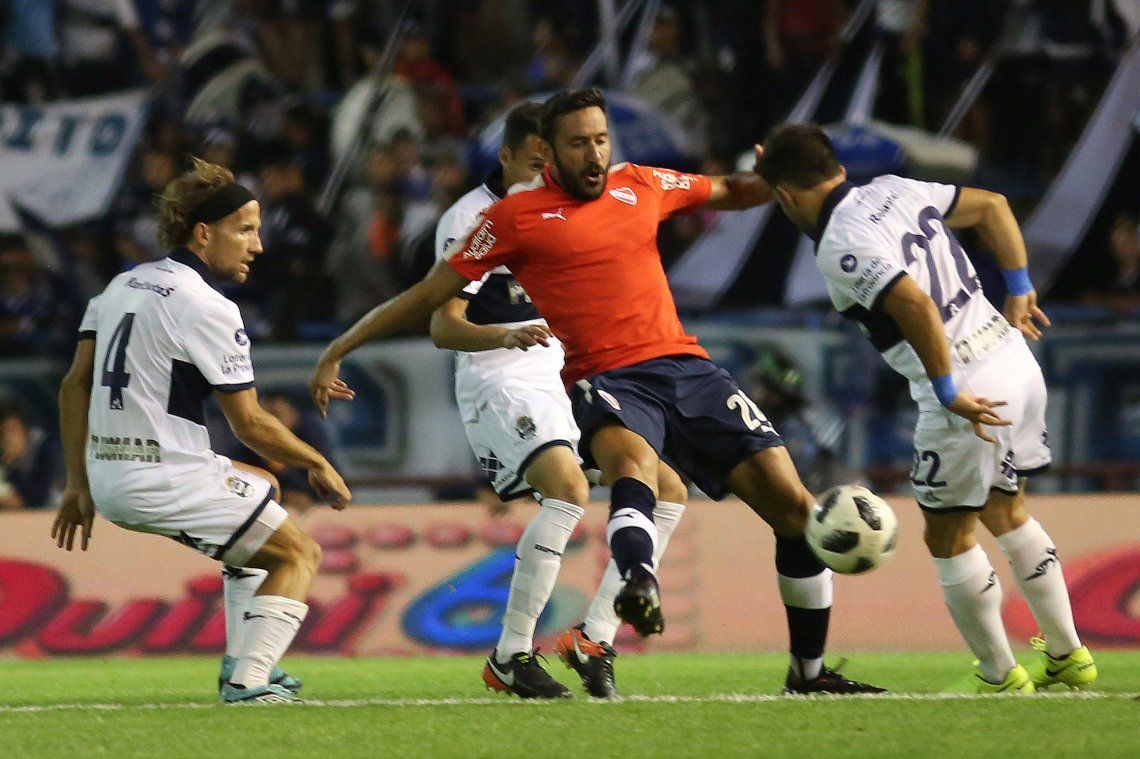 Independiente cayó por penales ante Gimnasia en Mardel