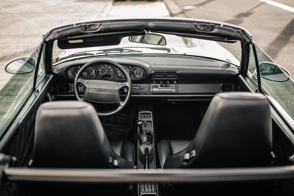 El Porsche de Maradona obtuvo 483 mil euros, casi el doble de su estimación máxima. Foto: Bonhams