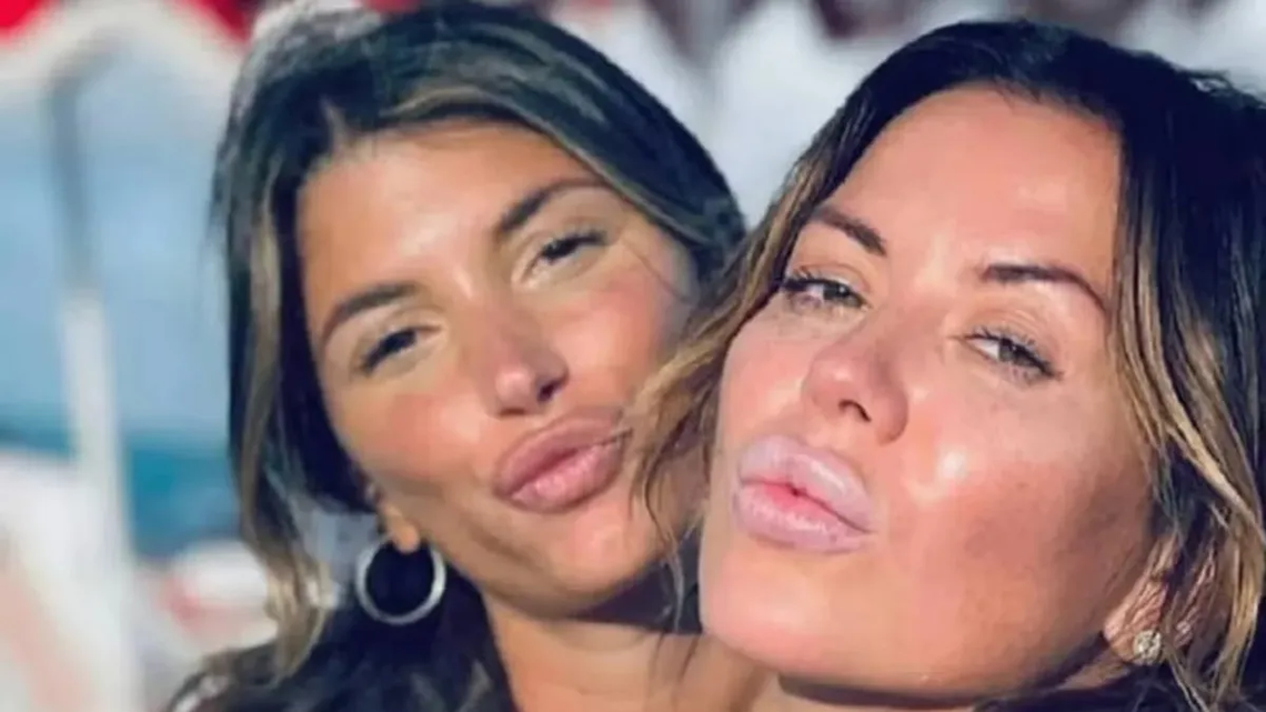 Flor Parise y Karina Jelinek