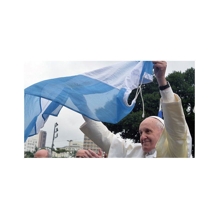 Por el “efecto Francisco” hay  más argentinos católicos