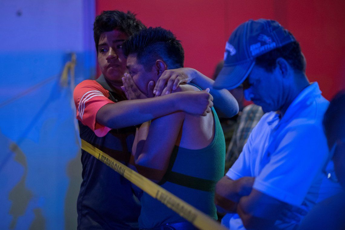 México: 23 muertos en presunto ataque narcos con bombas molotov