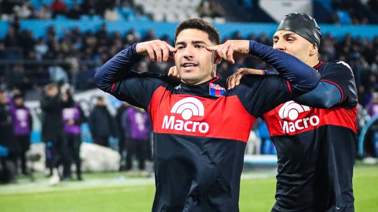 Tigre se lo dio vuelta a Racing y se impuso por 2 a 1 en Avellaneda.
