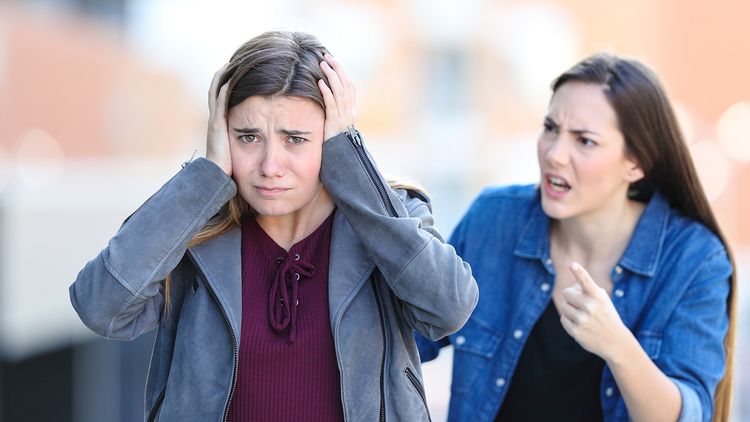 Los resultados sugieren que interactuar de forma habitual con personas que generan estrés se asocia a un mayor ritmo de envejecimiento biológico.